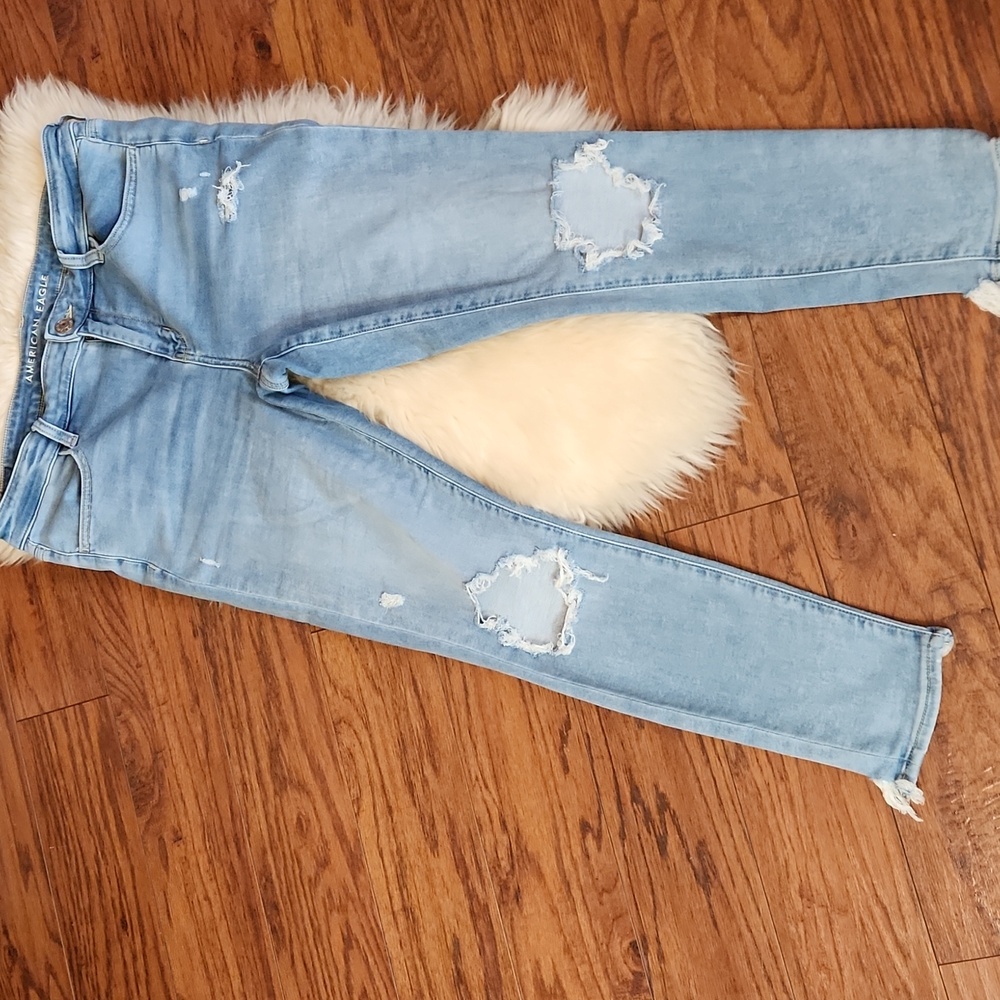 American Eagle Light Wash Jeggings - Picture 2 of 6